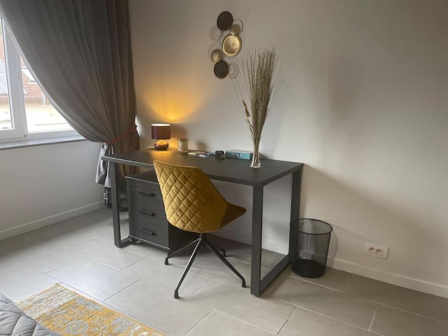 Appartamento Confortevole Deinze Εξωτερικό φωτογραφία